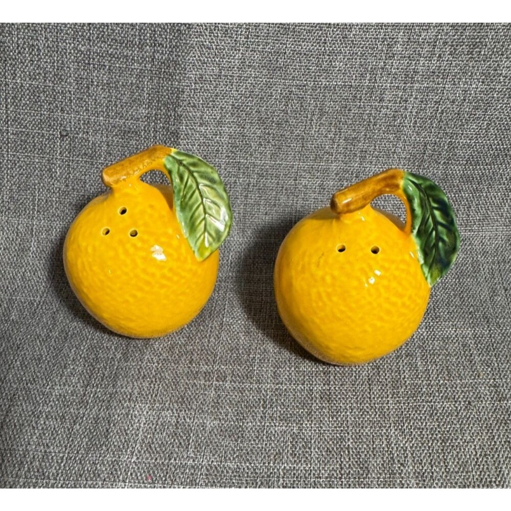 Vintage Japan Lemon Salt Pepper Shakers Ceramic Fruit Leaf Mcm Mid Century Pair